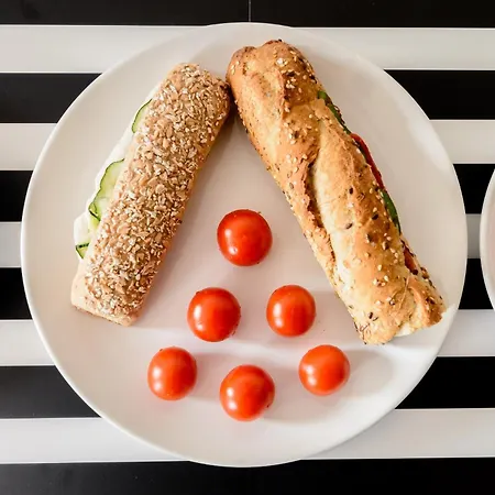 ★★★urban Zen Haven | Free Parking+bikes+coffee★★★ شقة *