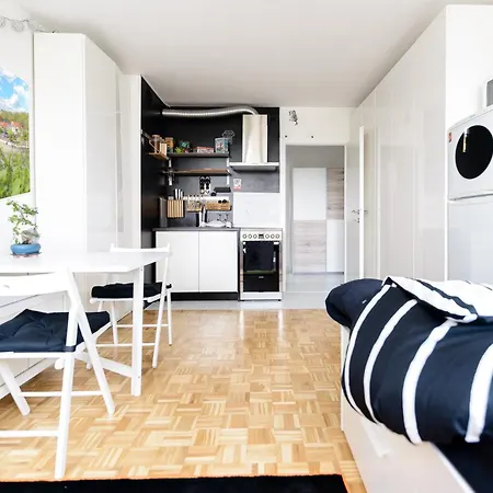 ★★★urban Zen Haven | Free Parking+bikes+coffee★★★ ليوبليانا